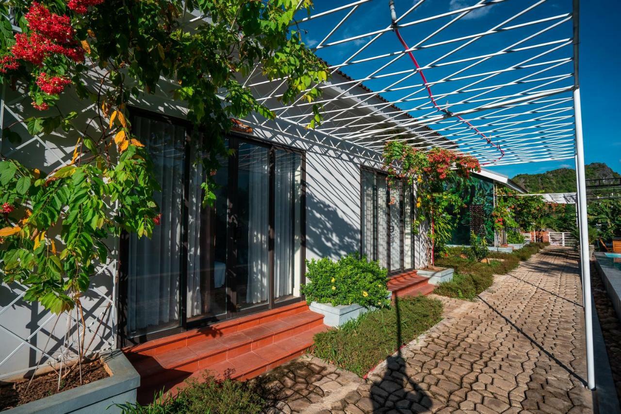 Commander Lodge Phong Nha Exterior foto